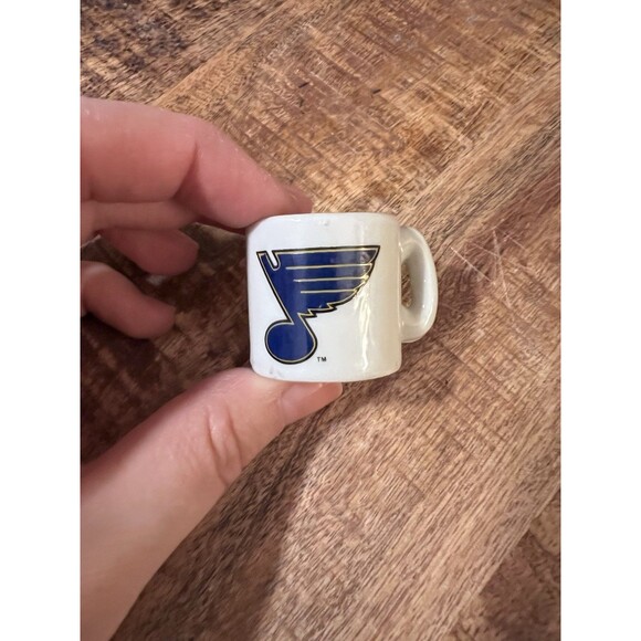 St. Louis Blues Mini Ceramic Mug Cup NHL 1.25" Vintage - Picture 1 of 6